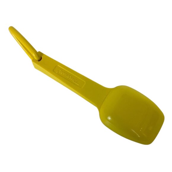 Vintage Tupperware Nesting Measuring Spoons Set Of 7 Plus D Ring Yellow Plastic - Picture 4 of 5